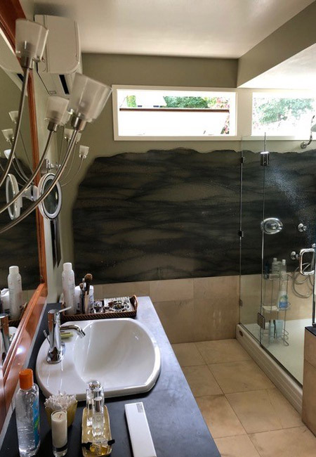 bathroom before remodel